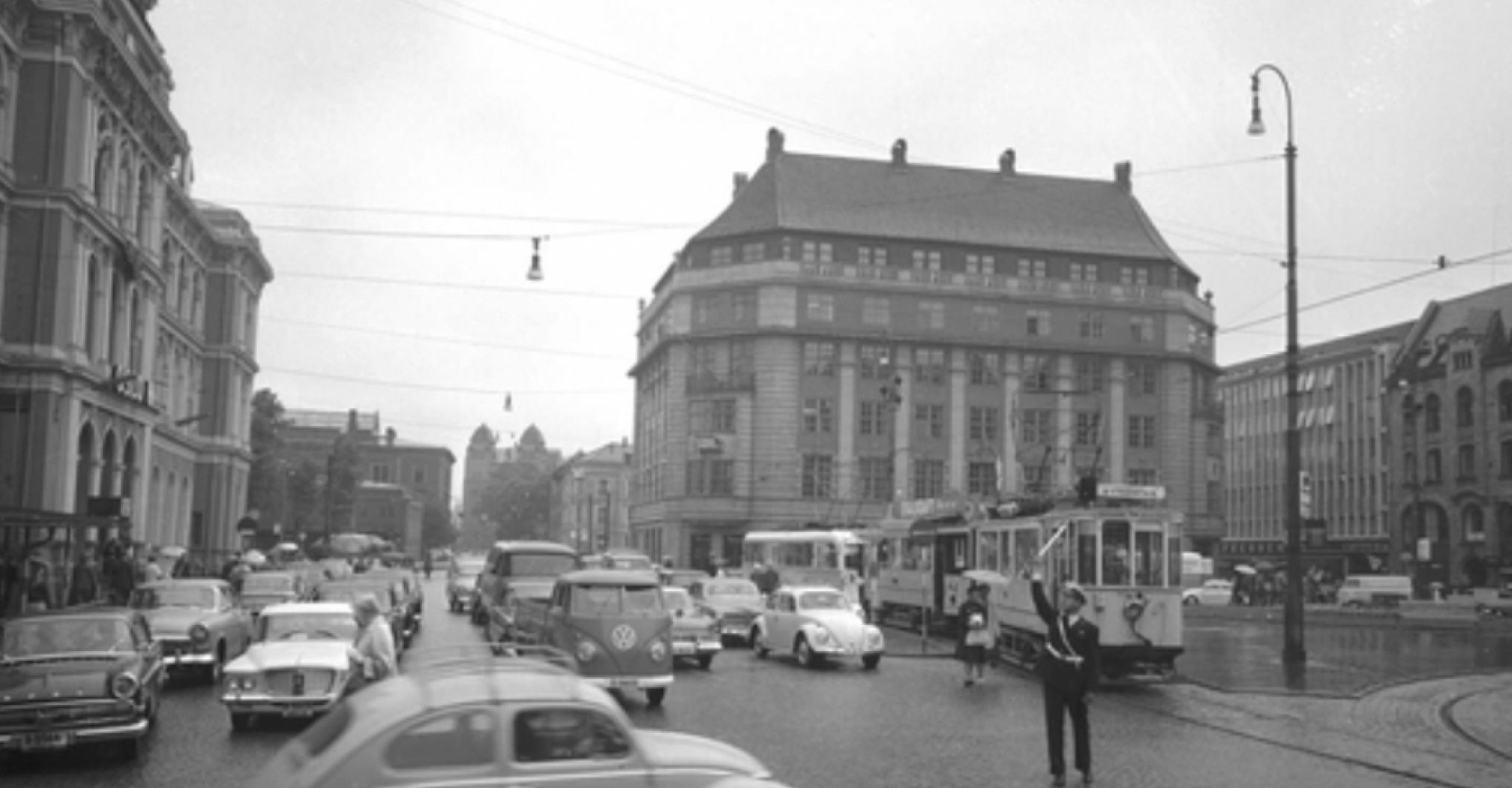 Jernbanetorget, Oslo - Before(Oslo Museum Archives)