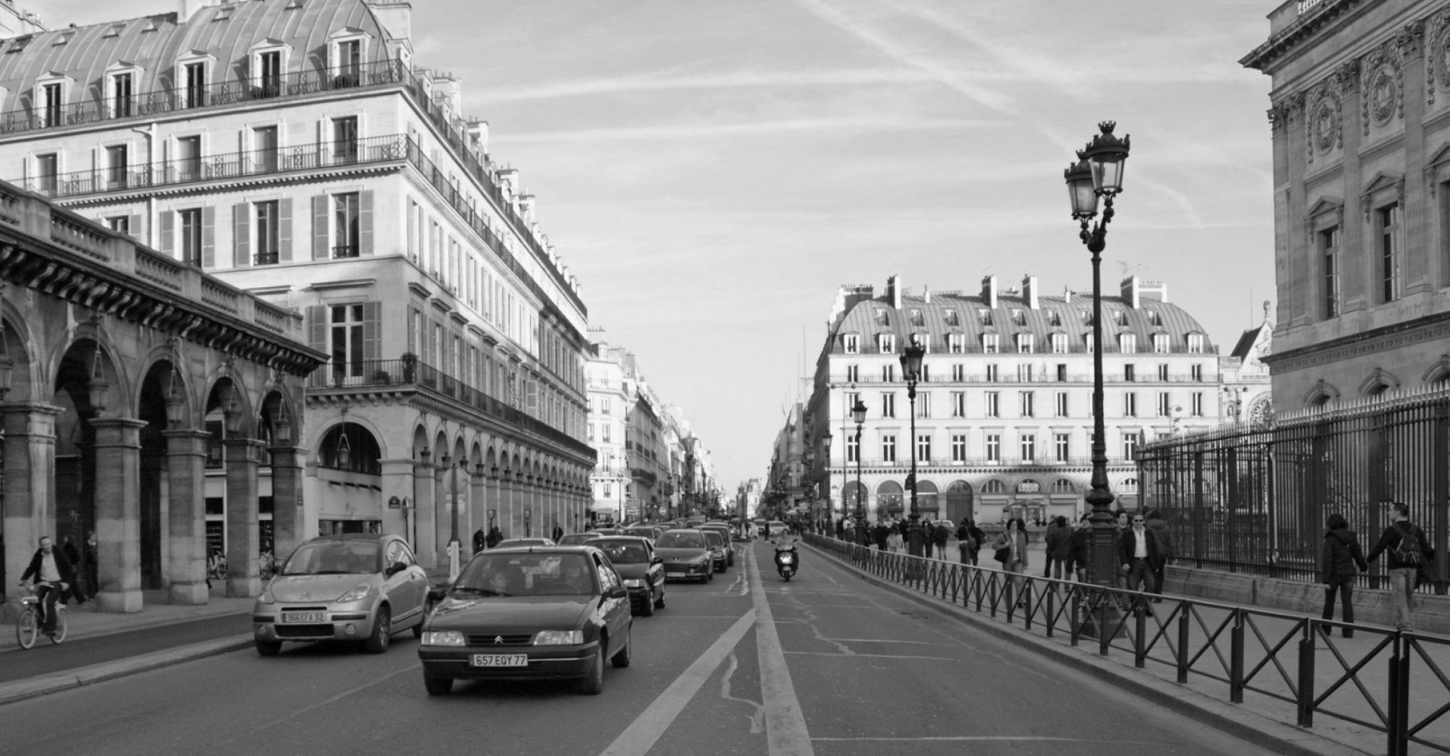 Rue de Rivoli, Paris - Before(Wikimedia Commons / Flickr)