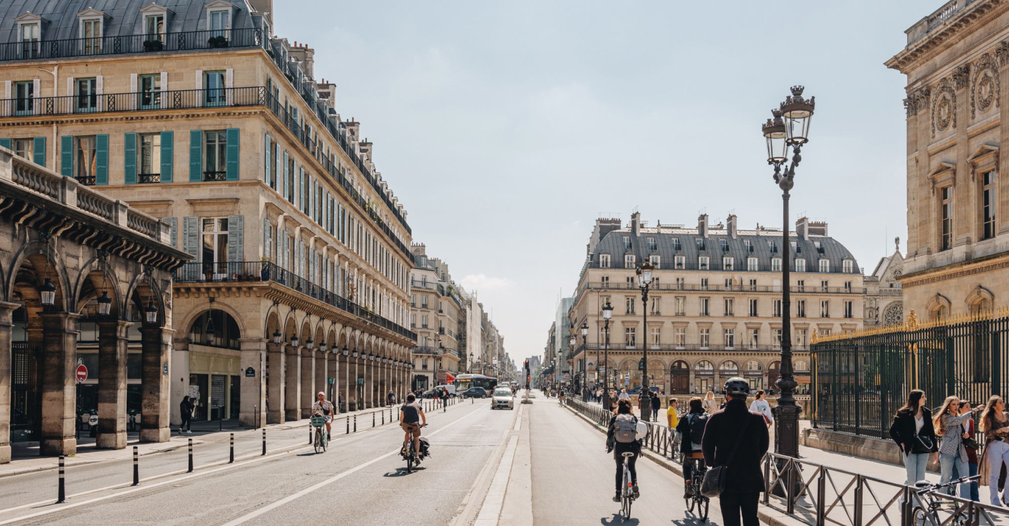 Rue de Rivoli, Paris - Now (Bolt)