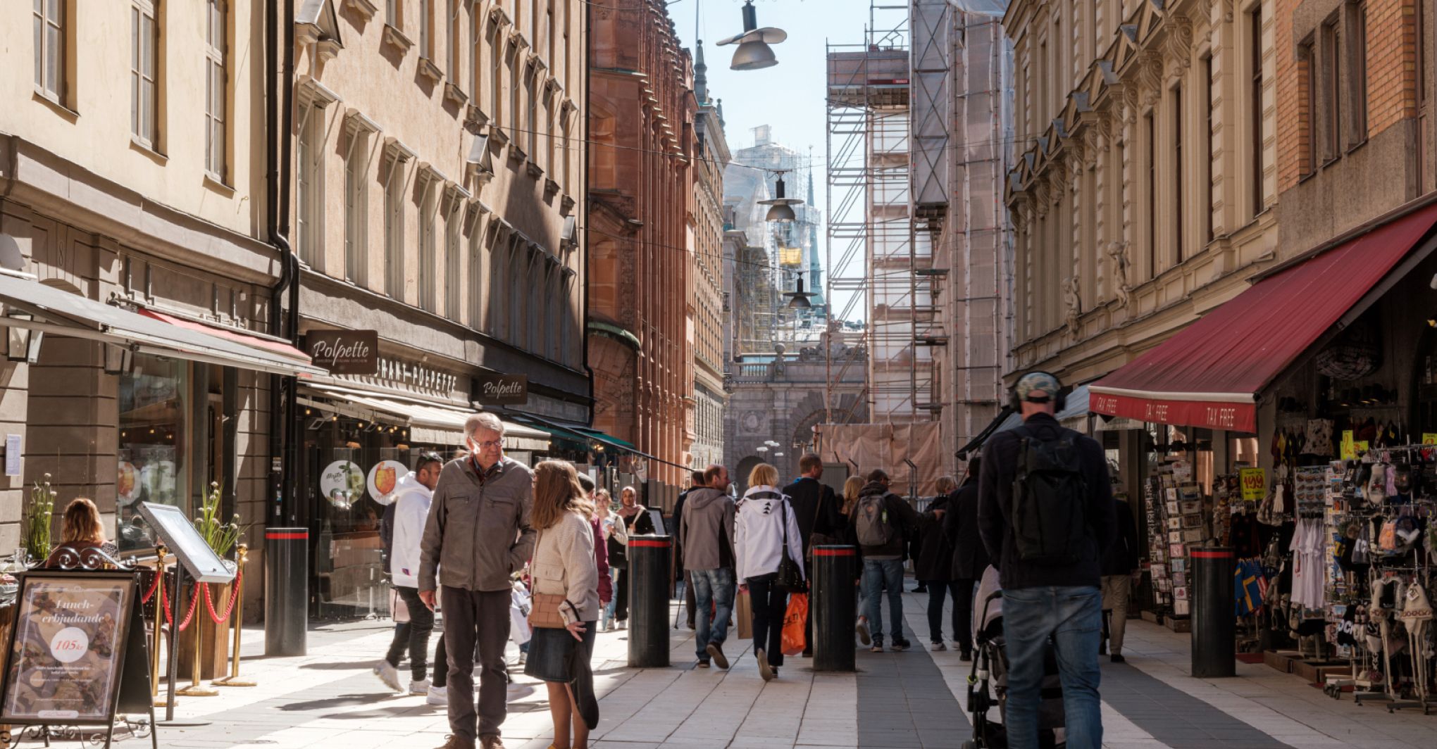Drottninggatan, Stockholm - Now (Bolt)